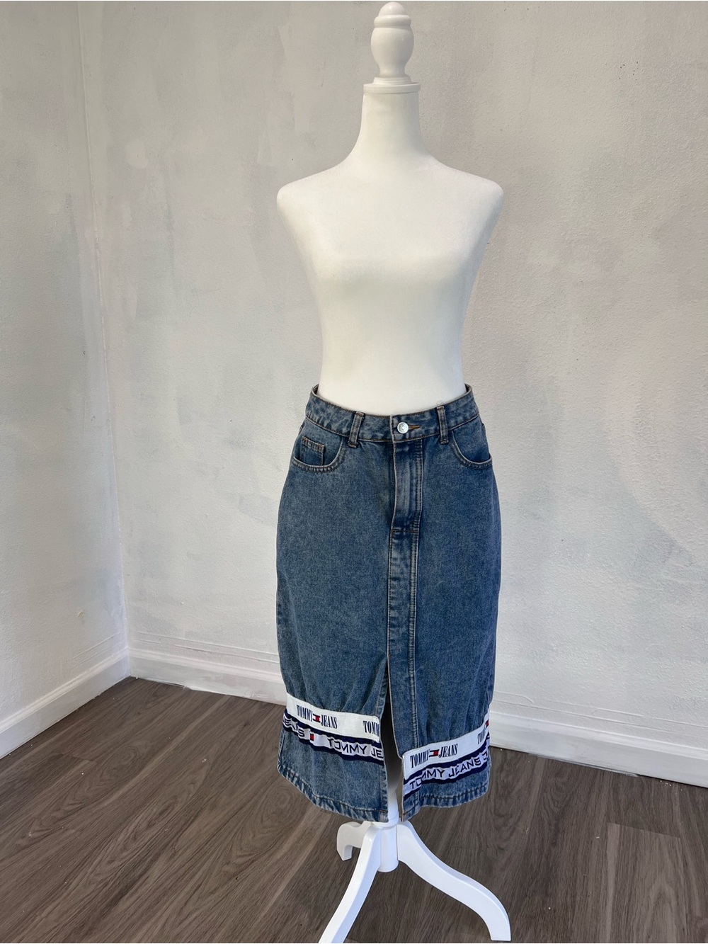 Tommy Hilfiger Blue Denim Midi Skirt with Branded Hem